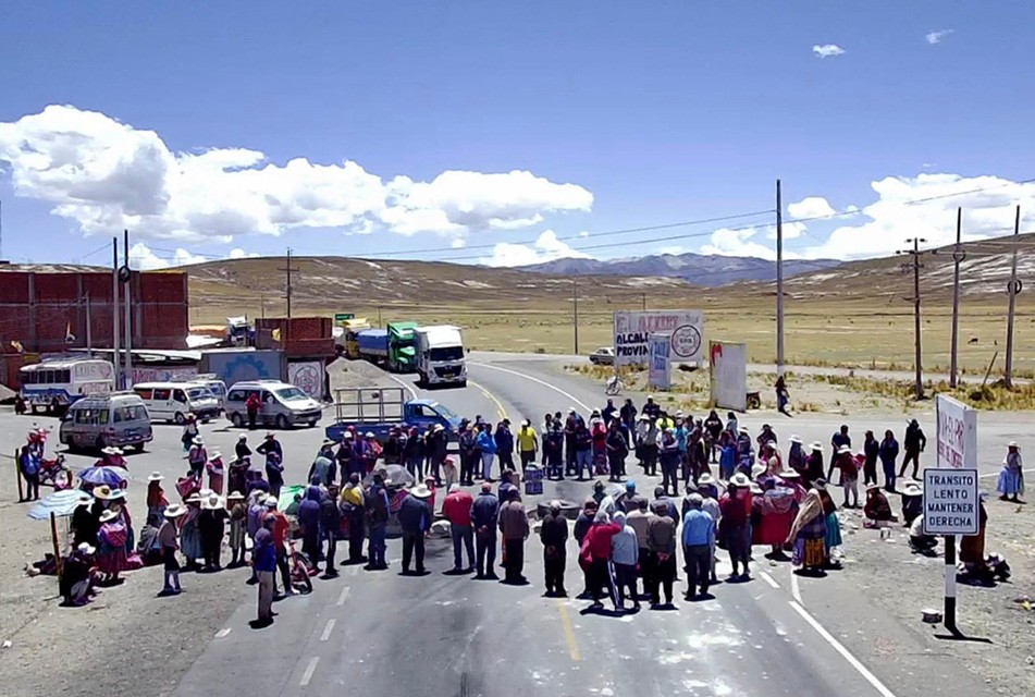PUNO CIERRA FILAS CONTRA PARTIDOS DE DERECHA Y ANTICIPA UN ESCENARIO ELECTORAL ATÍPICO – RCR Peru