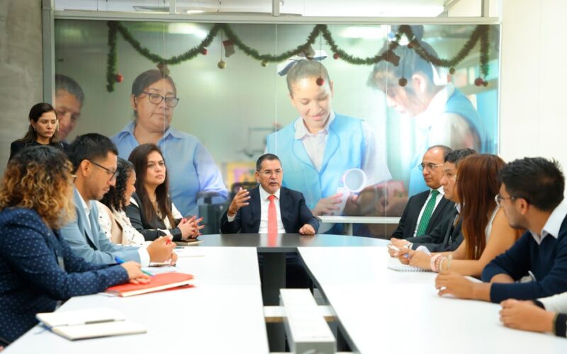 MINEDU REAFIRMA COMPROMISO CON BECA 18 Y APUESTA POR EL DIÁLOGO PARA FORTALECER SU CALIDAD Y ALCANCE – RCR Peru