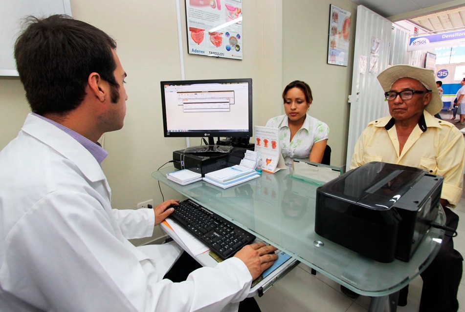 INICIATIVA “HOSPITAL DIGITAL” REITERA UNA LEY DEL CONGRESO QUE CONTEMPLA LO MISMO – RCR Peru