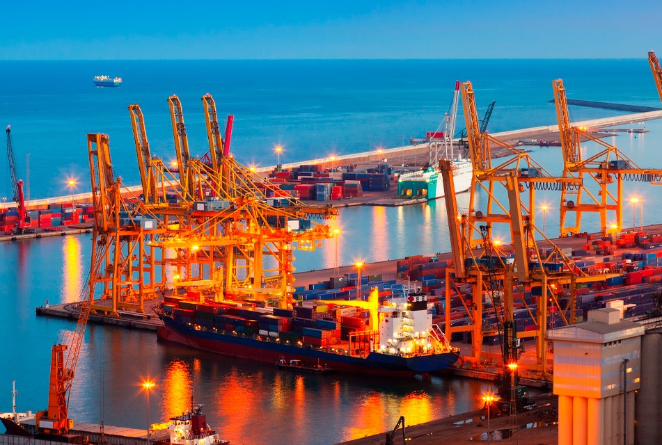 ECONOMÍA PERUANA PROYECTA ESTABILIDAD Y RÉCORD EN EXPORTACIONES PARA EL CIERRE DE 2025 – RCR Peru