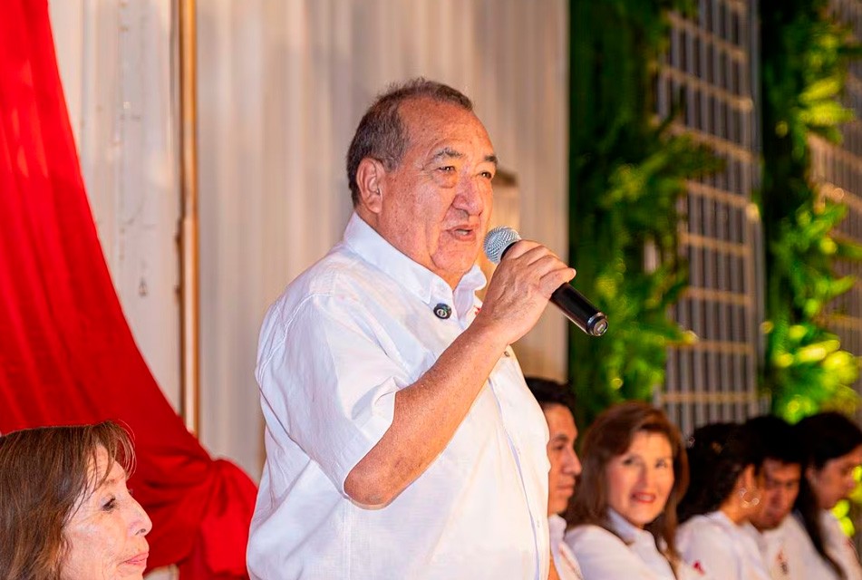 JEE DECLARA FUNDADAS TACHAS CONTRA MARIO VIZCARRA Y PONE EN RIESGO PLANCHA DE PERÚ PRIMERO – RCR Peru