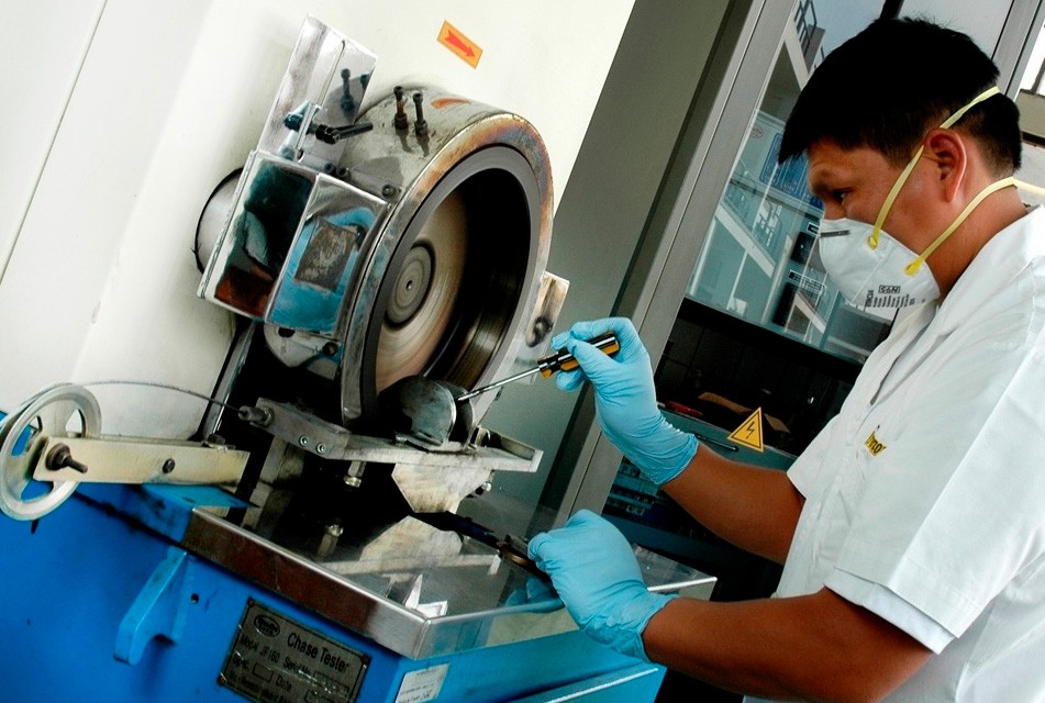 ENVÍOS AL EXTERIOR CRECIERON 18.2% ENTRE ENERO Y NOVIEMBRE DEL 2025 – RCR Peru