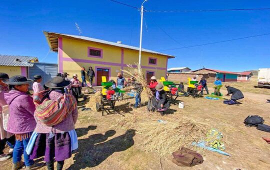 GOBIERNO EJECUTÓ PLAN MULTISECTORIAL ANTE HELADAS Y FRIAJE 2025–2027 EN BENEFICIO DE MÁS DE 56 MIL FAMILIAS EN 15 DEPARTAMENTOS DEL PAÍS – RCR Peru