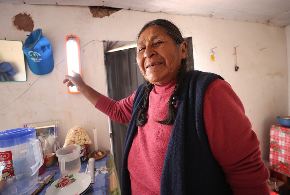 MINEM BENEFICIÓ CON ENERGÍA ELÉCTRICA A 58,400 CIUDADANOS DE ZONAS RURALES DEL SUR ANDINO EN 2025 – RCR Peru