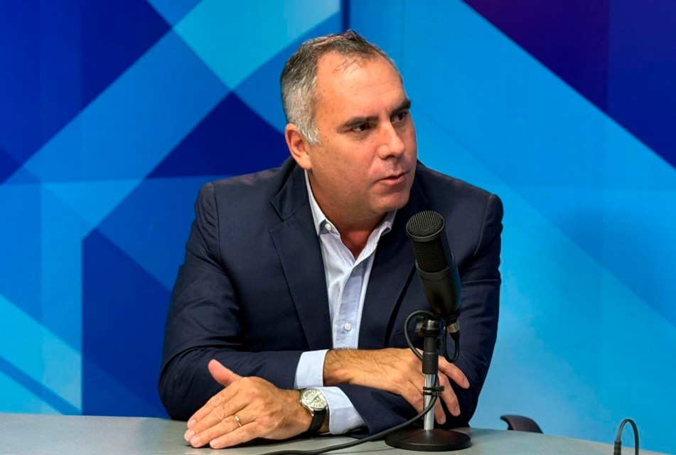 PARTIDO LIBERTAD POPULAR PROPONE CRECIMIENTO CON INVERSIÓN PRIVADA, ESTADO FUERTE Y LUCHA FRONTAL CONTRA LA INSEGURIDAD – RCR Peru