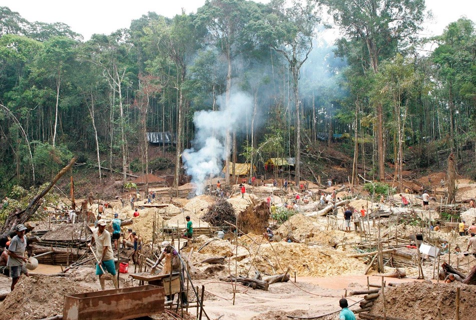 MINERÍA ILEGAL REPRESENTA UNA AMENAZA DIRECTA PARA LA DEMOCRACIA Y LA INVERSIÓN EN LAS PRÓXIMAS ELECCIONES – RCR Peru