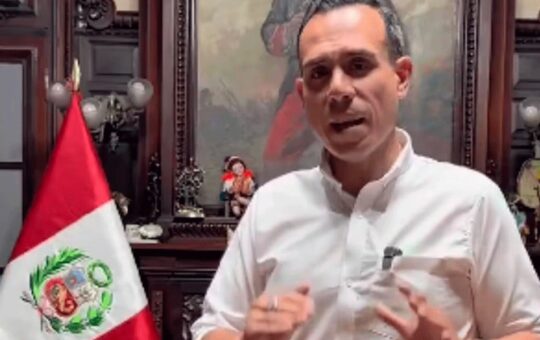 DISCULPAS DE JOSÉ JERÍ NO DESPEJAN DUDAS Y FISCALÍA DEBE ABRIR INVESTIGACIÓN PRELIMINAR POR REUNIONES CON EMPRESARIOS CHINOS – RCR Peru