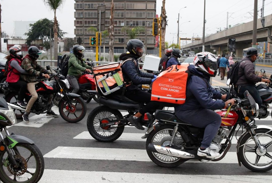 ASOCIACIÓN MOTOCICLISTAS UNIDOS RECHAZAN PROHIBICIÓN DE DOS PERSONAS EN MOTOS POR VULNERAR LOS DERECHOS DE MILLONES DE FAMILIAS – RCR Peru