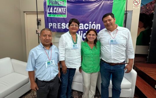 SECRETARIA DEL SUTE TACNA POSTULA AL SENADO CON EL NÚMERO 10 POR EL PARTIDO PRIMERO LA GENTE – RCR Peru