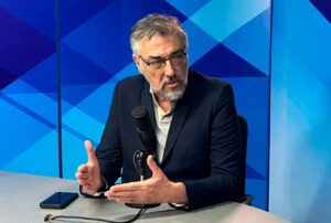 “EL PERÚ NECESITA UN ESTADO CERCANO A LA POBLACIÓN Y CAPAZ DE ADAPTARSE A CADA REGIÓN Y LOCALIDAD DEL PAÍS” – RCR Peru