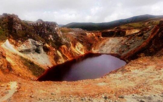 AFIRMAN QUE MINERÍA ILEGAL EN HUALGAYOC CONTAMINA RÍOS, REDUCE ESPERANZA DE VIDA DE JÓVENES Y FINANCIA CAMPAÑAS POLÍTICAS EN CAJAMARCA – RCR Peru