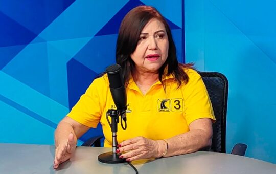 CANDIDATA DISCREPA CON DECISIÓN DE NO LEVANTAR SECRETO DE COMUNICACIONES DEL PRESIDENTE JERÍ – RCR Peru