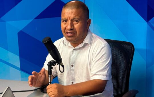 DENUNCIAN TRATO DESIGUAL DEL CONGRESO DE LA REPÚBLICA A DOCENTES Y HACEN UN LLAMADO A DEFENDER LA EDUCACIÓN – RCR Peru