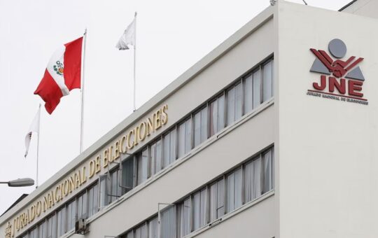JNE RECHAZA INSCRIPCIONES DE PERÚ MODERNO Y FRENTE DE LA ESPERANZA POR INCUMPLIR NORMAS ELECTORALES – RCR Peru