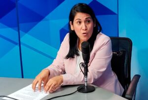 ESPECIALISTA ADVIERTE CRISIS DE SALUD MENTAL EN PERÚ POR INSEGURIDAD Y ESTRÉS LABORAL – RCR Peru