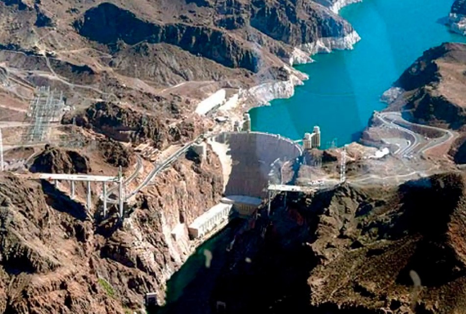 EL PELIGROSO JUEGO DE ADMINISTRAR ESPERANZAS SIN RESPALDO PRESUPUESTAL – RCR Peru