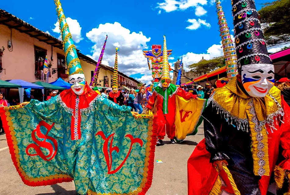 CARNAVAL DE CAJAMARCA MERECE TÍTULO DE PATRIMONIO CULTURAL INMATERIAL DE LA NACIÓN POR SER LA MAYOR EXPRESIÓN DE CULTURA VIVA DE LA REGIÓN – RCR Peru