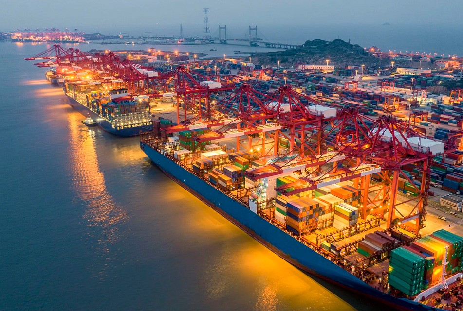 CHINA YA CONTROLA MÁS DEL 33% DEL COMERCIO PERUANO Y EE.UU. BUSCA RECUPERAR TERRENO, ADVIERTE ANALISTA MANUEL BERNALES – RCR Peru