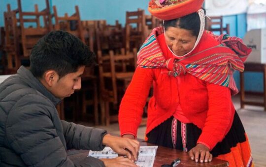 JUNÍN, HUANCAVELICA Y PASCO MUESTRA MAYOR INTERÉS ELECTORAL, PERO RECHAZA LA CLASE POLÍTICA  – RCR Peru