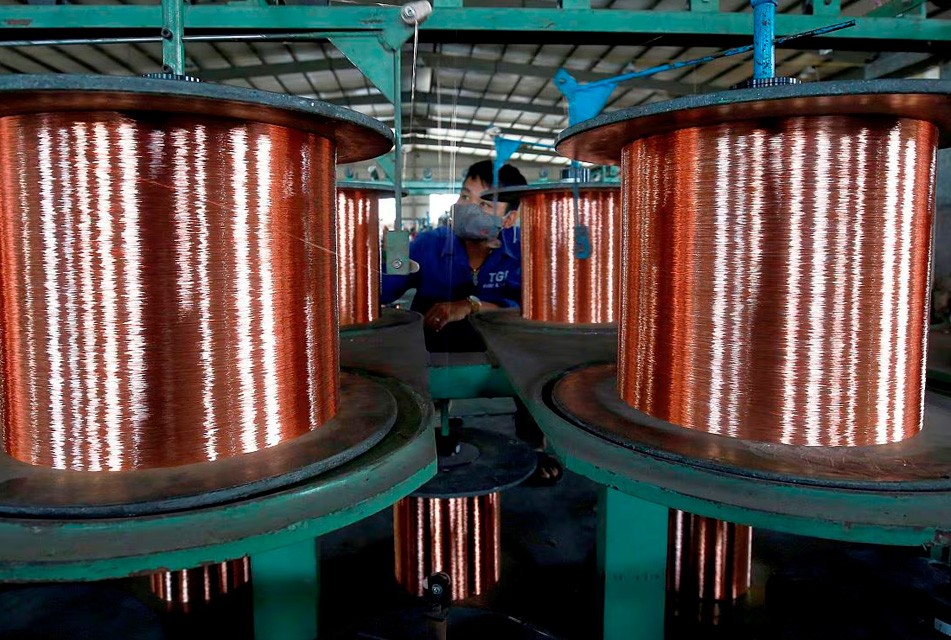 DESACELERACIÓN DE CHINA AFECTARÍA EXPORTACIONES PERUANAS DE COBRE Y ACERO – RCR Peru