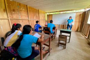 SUTEP ADVIERTE QUE COLEGIOS EN REGIONES NO ESTÁN LISTOS PARA INICIAR CLASES – RCR Peru