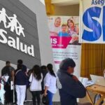 CRISIS EN EL SIS Y ESSALUD AFECTA A ESTUDIANTES Y FAMILIAS, DENUNCIA CANDIDATA ROSANA REINOSO – RCR Peru