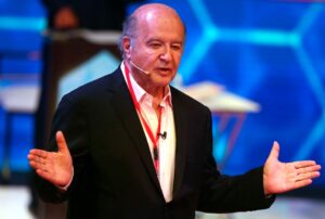 “HERNANDO DE SOTO SE ALUCINA EL MESÍAS PERO PODRÍA RENUNCIAR A LA PCM DENTRO DE UN MES”, AFIRMA ANALISTA JULIO FAILOC – RCR Peru