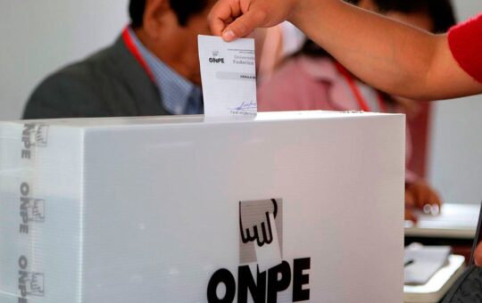 ALERTA RIESGOS DE FALTA DE TRANSPARENCIA Y PROSELITISMO POLÍTICO MEDIANTE EL USO DE RECURSOS ESTATALES – RCR Peru