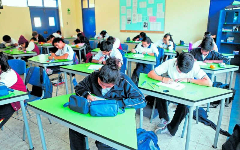 EL 6% DEL PBI QUE SE BUSCA DESTINAR PARA EL SECTOR EDUCACIÓN AHORA ES INSUFICIENTE – RCR Peru