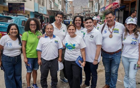 CANDIDATOS DE PRIMERO LA GENTE REALIZAN CARAVANA EN EL RÍMAC POR SEGURIDAD, JUSTICIA SOCIAL Y LUCHA FRONTAL CONTRA LA CORRUPCIÓN – RCR Peru
