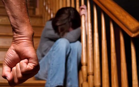  UNA DE CADA TRES MUJERES HA SIDO VÍCTIMA DE VIOLENCIA FAMILIAR EN LOS ÚLTIMOS 12 MESES – RCR Peru