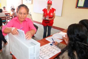 CANDIDATA TANIA PORLES EXHORTA A LAS PERUANAS A PARTICIPAR Y LIDERAR EN LA POLÍTICA DEL PAÍS – RCR Peru