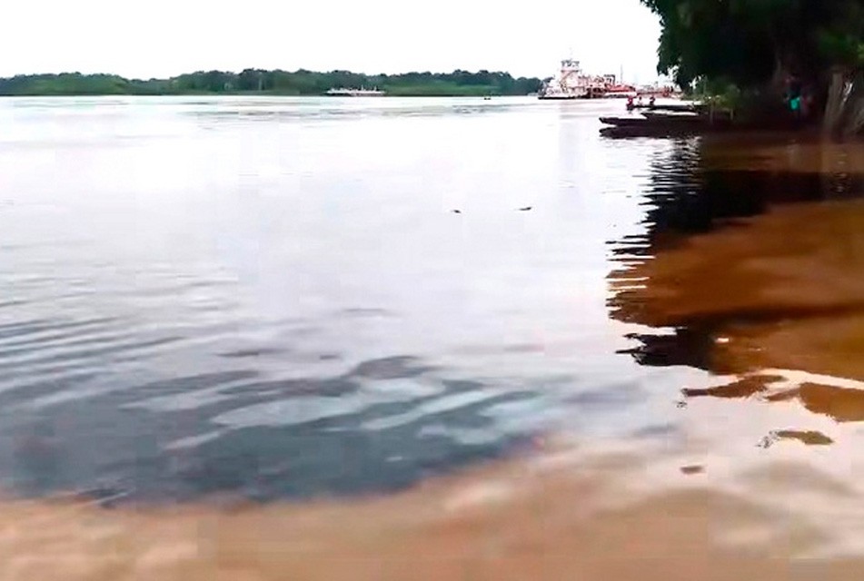 REPORTAN NUEVO DERRAME DE CRUDO EN EL RÍO MARAÑÓN DURANTE OPERACIONES EN ESTACIÓN 1 DEL OLEODUCTO NORPERUANO – RCR Peru