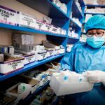 DESABASTECIMIENTO DE MEDICINAS LLEGA AL 45% POR UNA MALA GESTIÓN, ALERTA EXPERTO MARCO ALMERÍ – RCR Peru