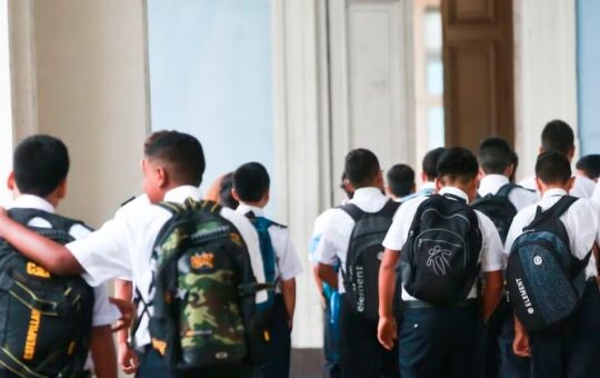 CERCA DE 6 MIL COLEGIOS PRIVADOS EN LIMA Y CALLAO MANTIENE CLASES DE MODO PRESENCIAL – RCR Peru