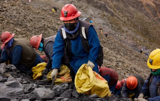 GOBIERNOS REGIONALES NECESITAN MÁS AUTONOMÍA PARA IMPULSAR DESARROLLO SOSTENIBLE DE MINERÍA A PEQUEÑA ESCALA – RCR Peru