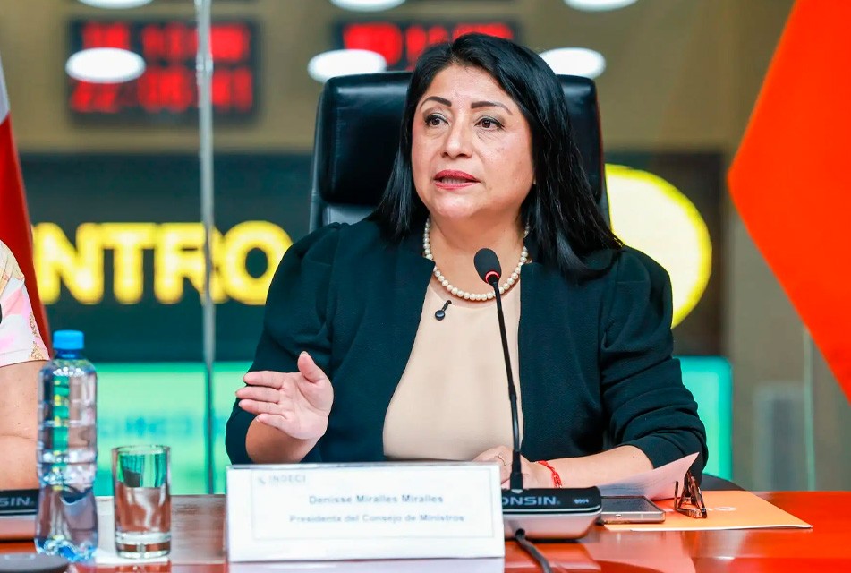 APOSTAMOS POR CONVENCER A LOS CONGRESISTAS DE QUE EL PAÍS NOS NECESITA UNIDOS – RCR Peru