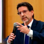 CRISIS POLÍTICA IMPIDE QUE EL PERÚ PUEDA LLEGAR A CRECER 8% ANUAL PARA REDUCIR LA POBREZA – RCR Peru