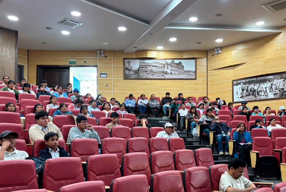 MUNICIPALIDAD PROVINCIAL DE CAJAMARCA Y NEWMONT ALAC CELEBRAN SEMANA DEL AGUA – RCR Peru