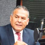 DEFENSA DEL MINISTRO ALFARO PRESENTARÁ CHATS Y AUDIOS QUE REVELARÍAN PRESUNTO PAGO POR DENUNCIA DE VIOLACIÓN – RCR Peru