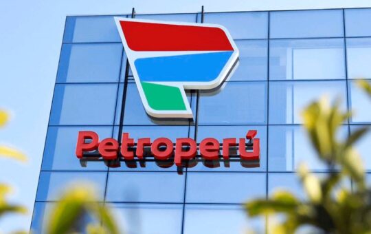 PETROPERÚ ES UNA EMPRESA VIABLE, GESTIONADA POR EL SECTOR PRIVADO, SEÑALA CANDIDATO DE FUERZA POPULAR – RCR Peru