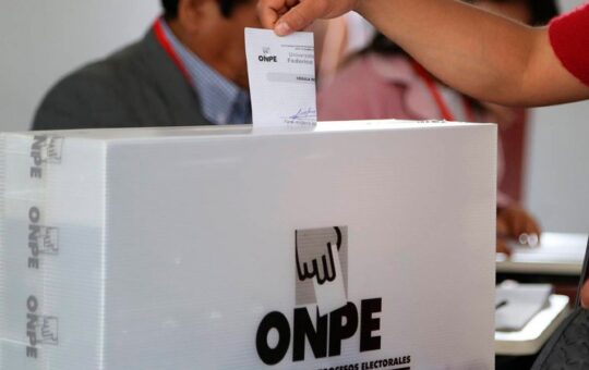 “EXISTE MUCHO VOTO ESCONDIDO QUE PUEDE DAR SORPRESAS ESTE 12 DE ABRIL EN LAS ÁNFORAS” – RCR Peru