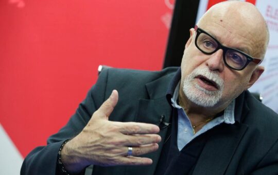 POLITÓLOGO LUIS NUNES ADVIERTE SOBRE UN “PLAN MORROCOY” Y PIDE REPETIR ELECCIONES 2026 EN LIMA METROPOLITANA – RCR Peru