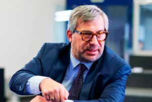 PIERO CORVETTO RENUNCIA A LA ONPE EN MEDIO DE GRAVES IRREGULARIDADES EN LAS ELECCIONES – RCR Peru