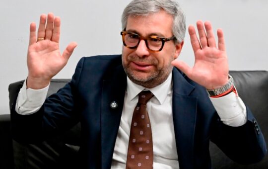 ES IRREGULAR E IMPROCEDENTE LA RENUNCIA DE PIERO CORVETTO A LA ONPE – RCR Peru