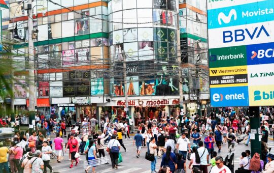 CRISIS ELECTORAL 2026 GOLPEA LAS VENTAS EN GAMARRA Y PONE EN RIESGO S/600 MILLONES, ADVIERTE SUSANA SALDAÑA – RCR Peru