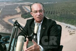 “BALCÁZAR HABLA CHAPUCERÍAS” Y FALTA UNA POLÍTICA DE DEFENSA NACIONAL, SEÑALA ANALISTA MANUEL BERNALES – RCR Peru