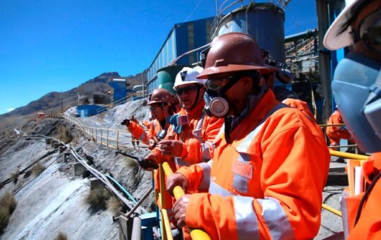EMPLEO DIRECTO EN MINERÍA REGISTRA TENDENCIA ASCENDENTE EN EL PRIMER BIMESTRE DE 2026 – RCR Peru