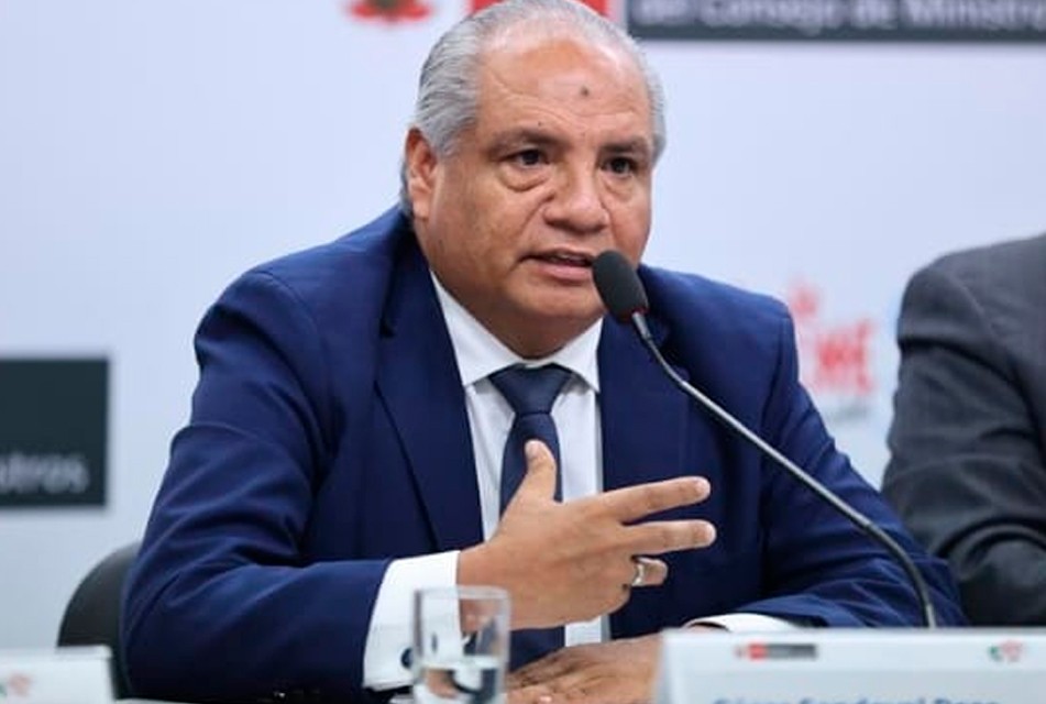 LÍDERES POLÍTICOS DEBEN RESPALDAR INSTITUCIONALIDAD DEL JURADO NACIONAL DE ELECCIONES – RCR Peru