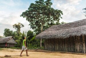 MIGRACIÓN DEJA COMUNIDADES ENVEJECIDAS Y VULNERABLES, ADVIERTE ECOLOGISTA DAVID LANDA – RCR Peru